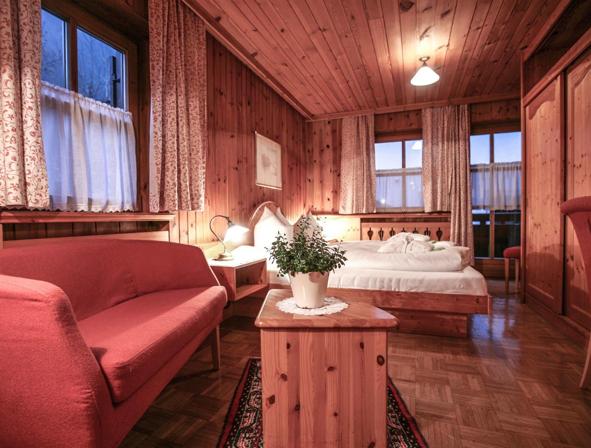 Bio-Hotel Saladina Gaschurn Εξωτερικό φωτογραφία